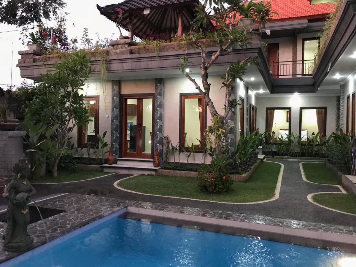 Dira * Ubud